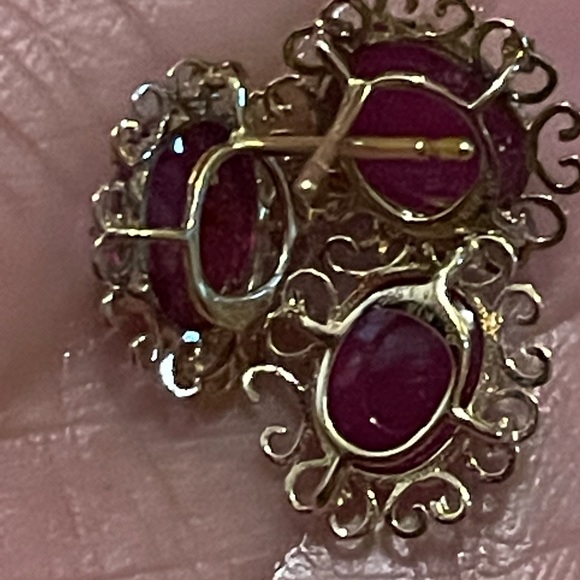18k gold natural ruby with diamonds set - Picture 5 of 5